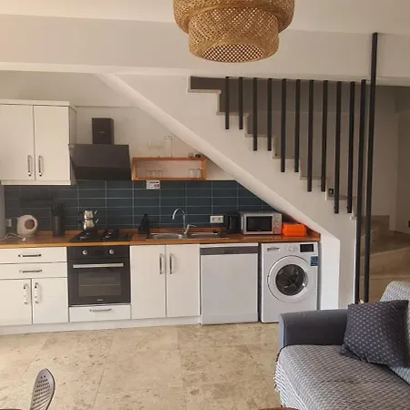 Ay Appartement